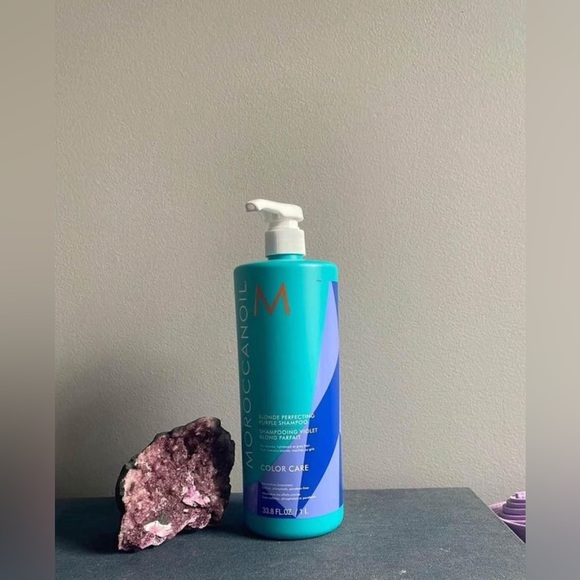Morocanoil Blond Perfecting Shampoo 1L and Conditioner 1L bundle - Picture 2 of 5